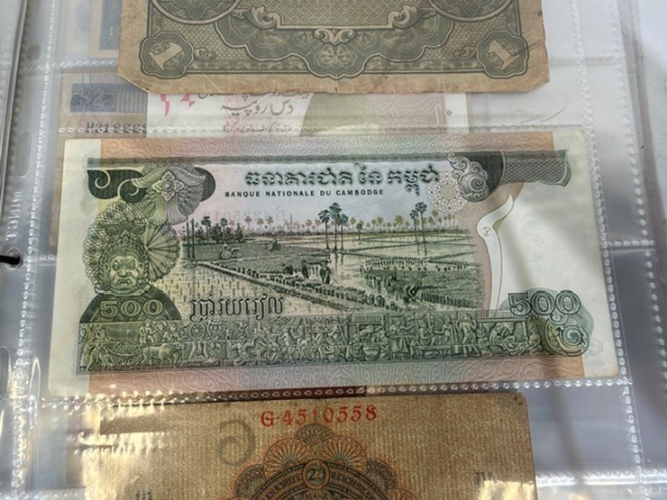#40310-•-foreign-currency-bank-notes-image-91