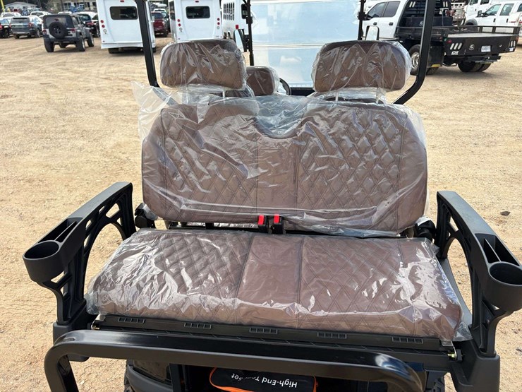 2026-sd-lanch-street-legal-6-seater-golf-cart-w/-on-board-charger-image-18