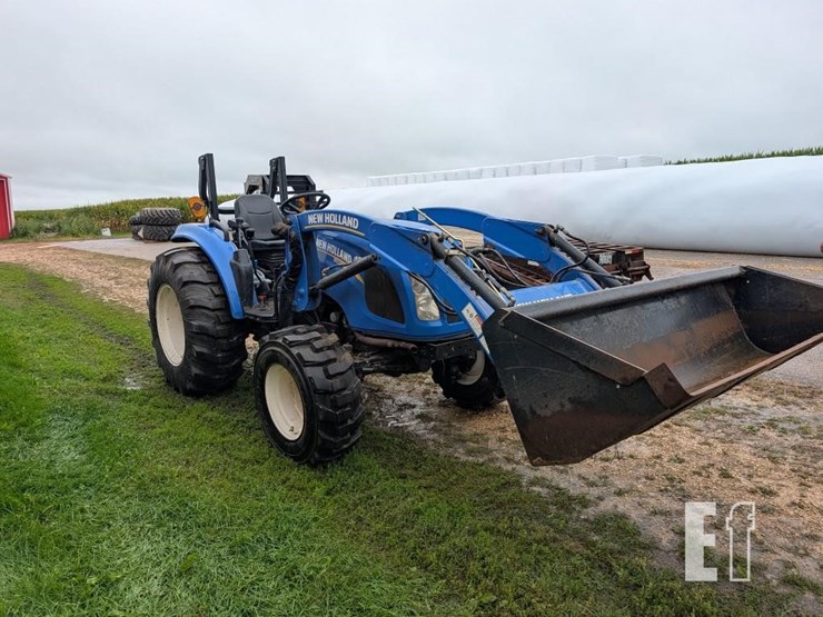 new-holland-boomer-41-image-4