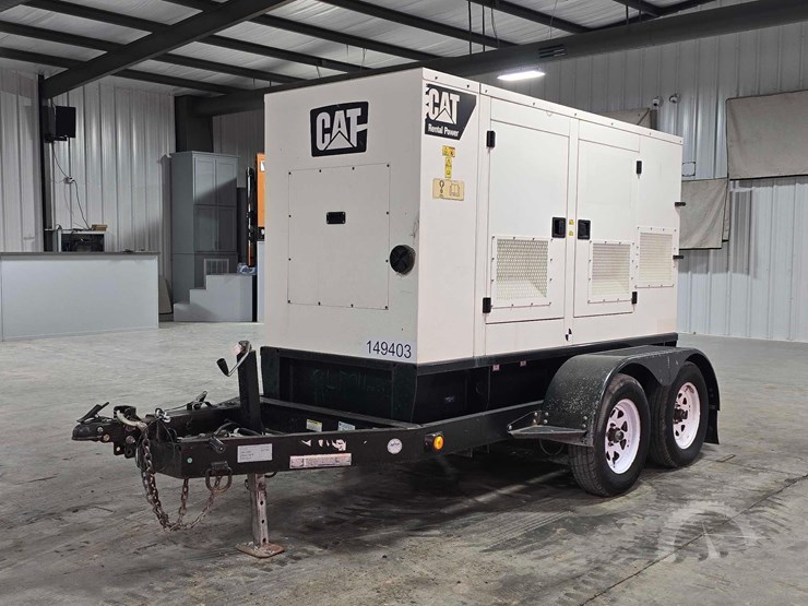 2013-caterpillar-xq60-6-image-1