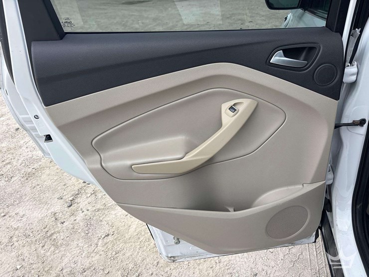 2017-ford-escape-image-22