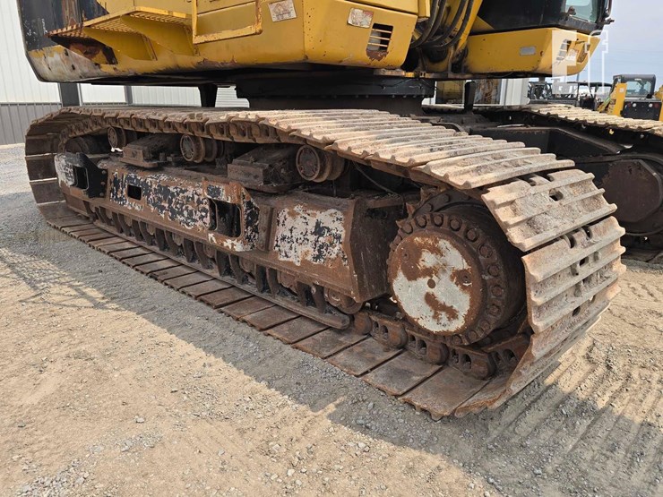 1996-caterpillar-350l-image-33