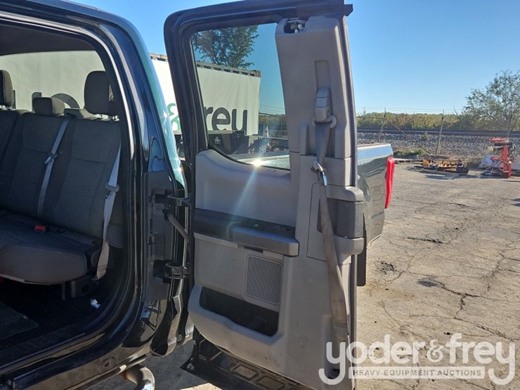 2018-ford-f250-image-16