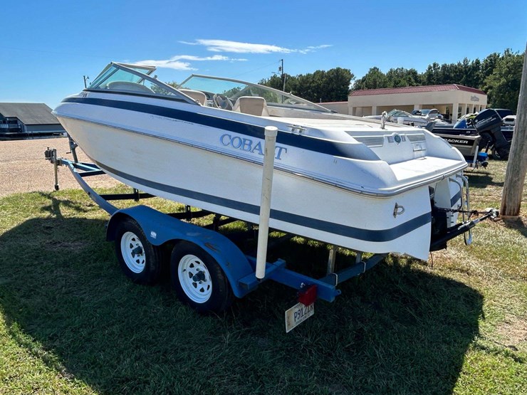 1998-cobalt-200-ski-boat-w/-trailer-(inop)-(no-motor)-image-5