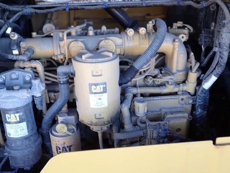 2023-caterpillar-930m-image-15