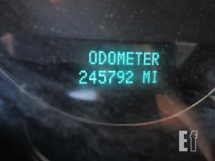 2008-chevrolet-3500-image-27