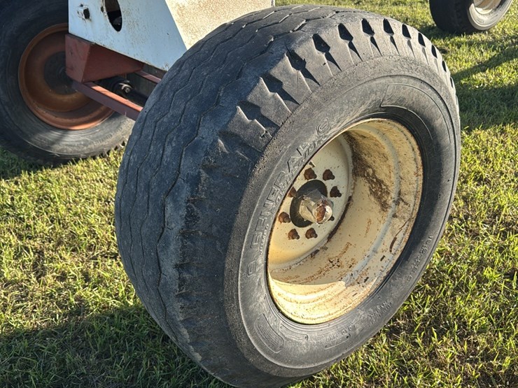 11-6-1450-gallon-nh3-tank,-16.5---22.5-tires-image-11