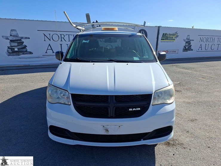 2014-ram-c/v-tradesman-image-2