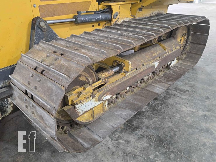 2020-deere-650k-image-30