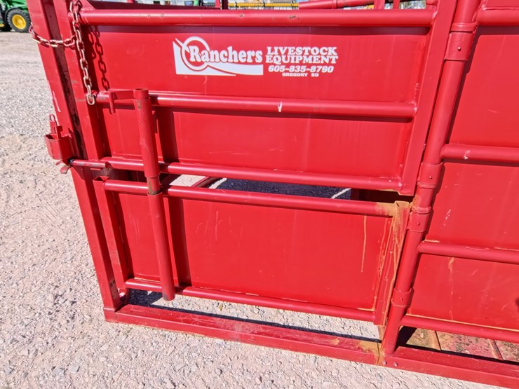 #2075-•-ranchers-livestock-equipment-calving-pen/-tub-image-15