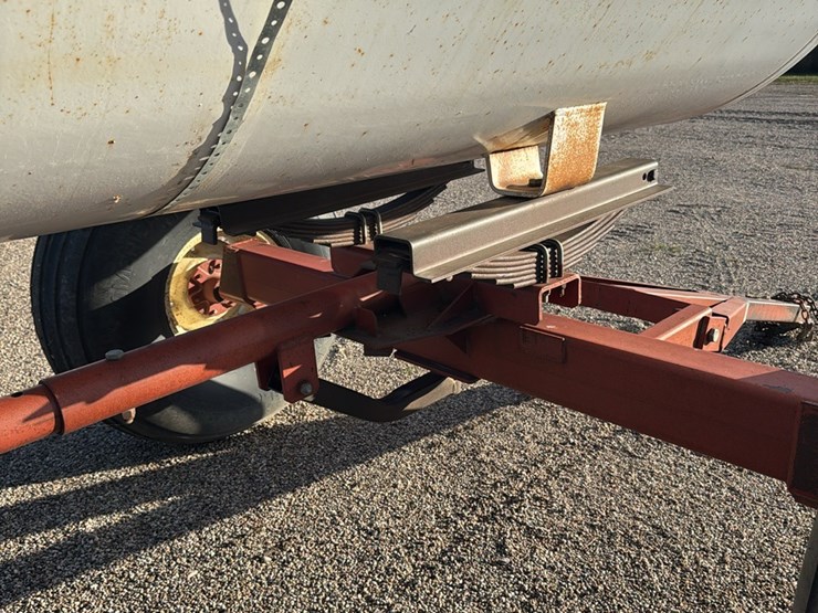 11-13-1450-gallon-nh3-tank,-16.5l---16.1-sl-tires-image-9