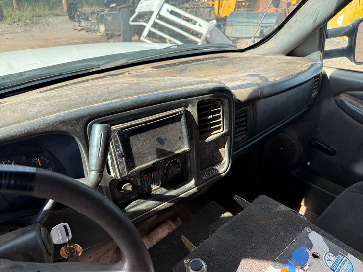 chevrolet-2500-image-23