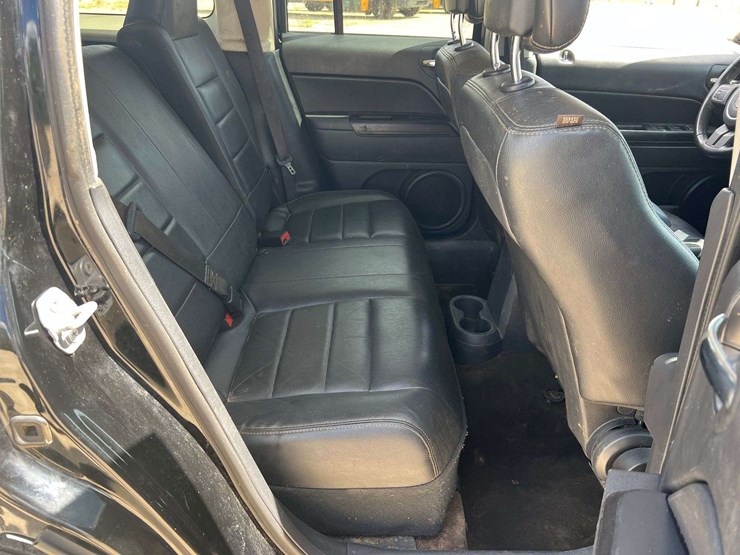 2016-jeep-patriot-image-15
