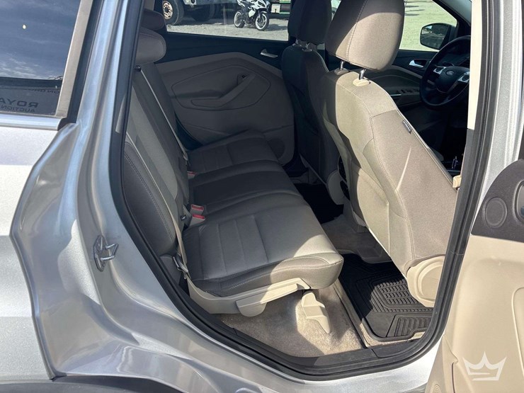 2016-ford-escape-image-23