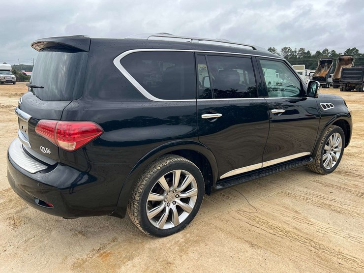 2012-infiniti-qx56-image-3