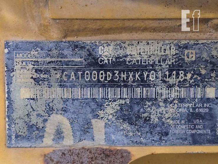 2021-caterpillar-d3-lgp-image-42
