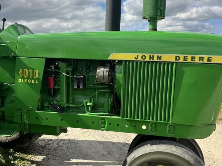 john-deere-4010-image-7