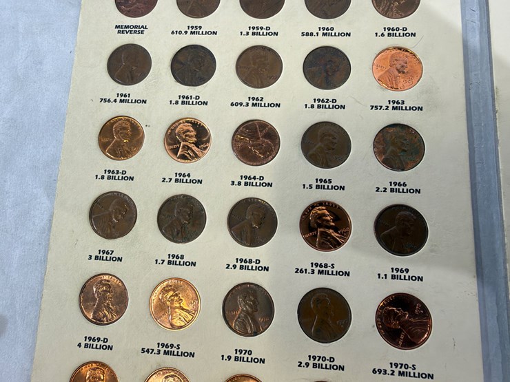 #40137-•-(2)-books-of-nickels-and-(2)-books-of-pennies-image-31
