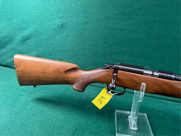 kimber-mdl.82-22lr-rifle-image-10