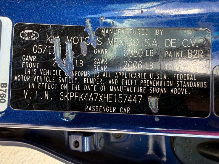 2017-kia-forte-4-door-sedan-(101,833-miles)-image-39