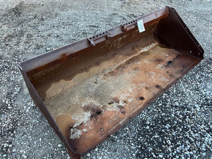 bobcat-74”-skid-steer-bucket-image-1