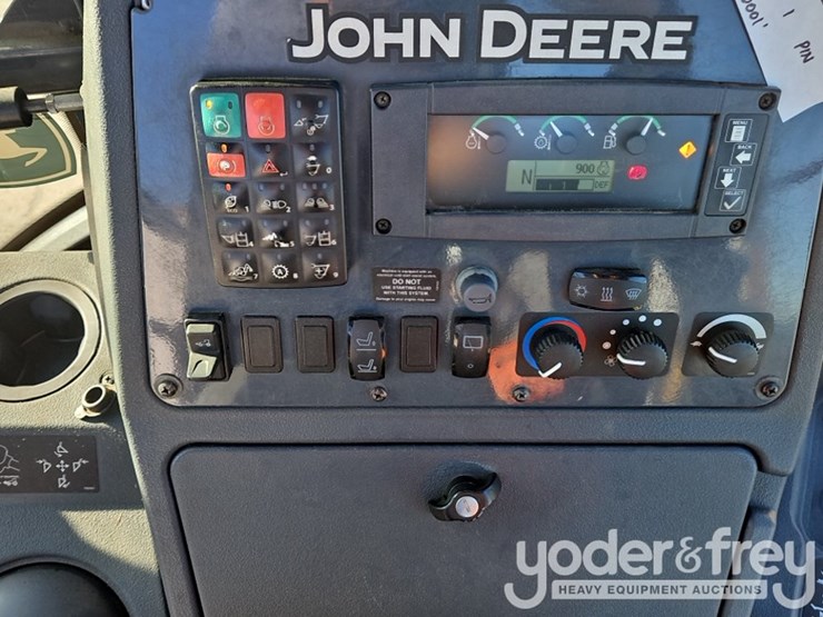 2018-deere-410l-image-46