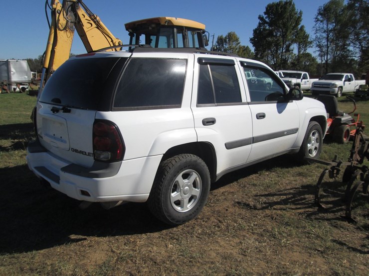2003-chevrolet-trailblazer-image-3