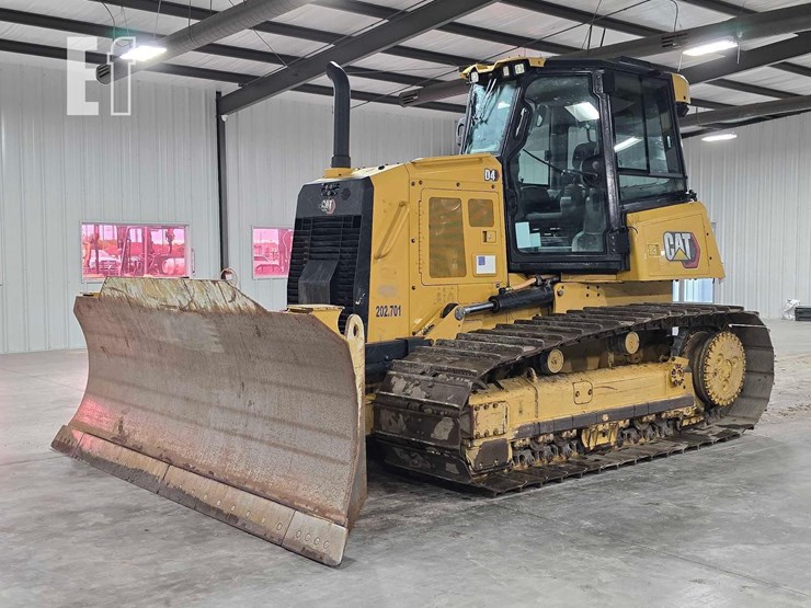 2021-caterpillar-d4-lgp-image-1