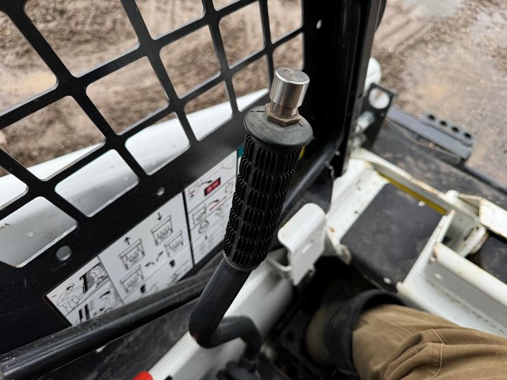 2021-bobcat-s70-image-21