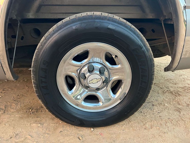 1999-chevrolet-silverado-1500-ls-image-27
