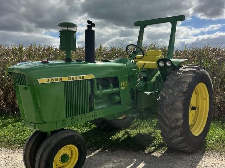 john-deere-4010-image-1