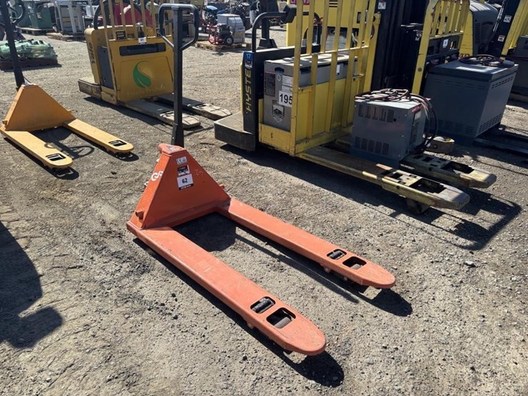glf-pallet-lift-image-2