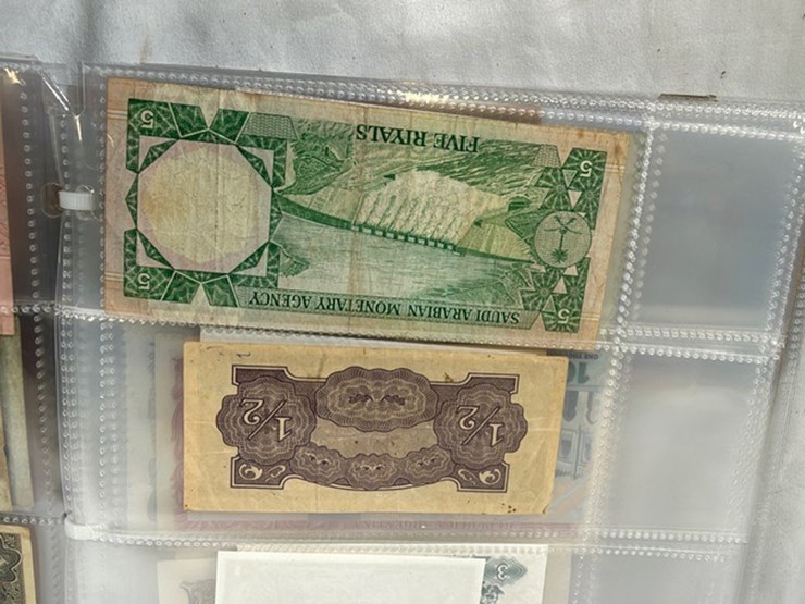 #40308-•-foreign-currency-bank-notes-image-141