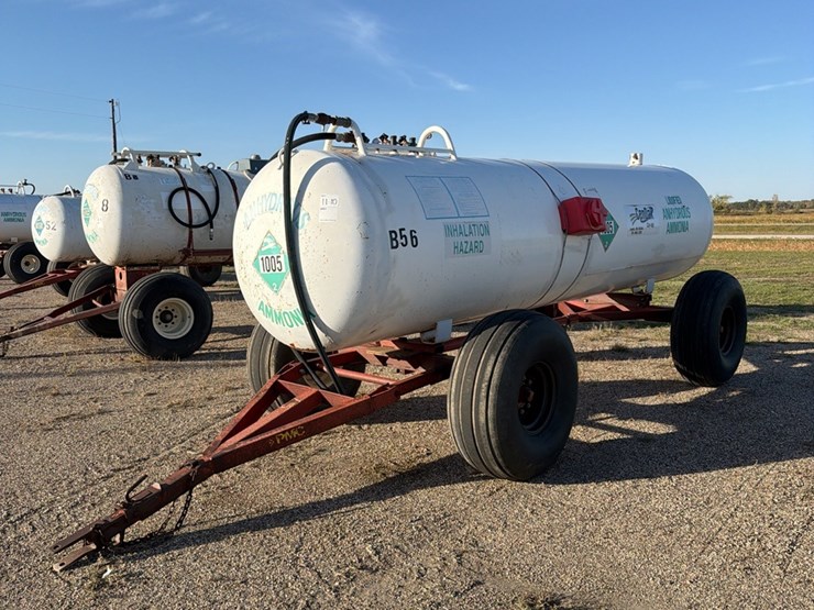 11-10-1450-gallon-nh3-tank,-16.5l---16.1-tires-image-8