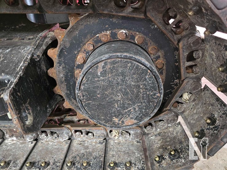 2021-caterpillar-307.5-image-32