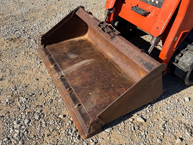 2019-kubota-svl75-2-image-10