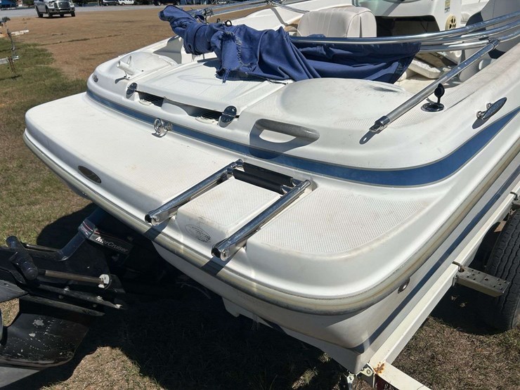 2006-maxum-1800mx-ski-boat-w/trailer-image-9
