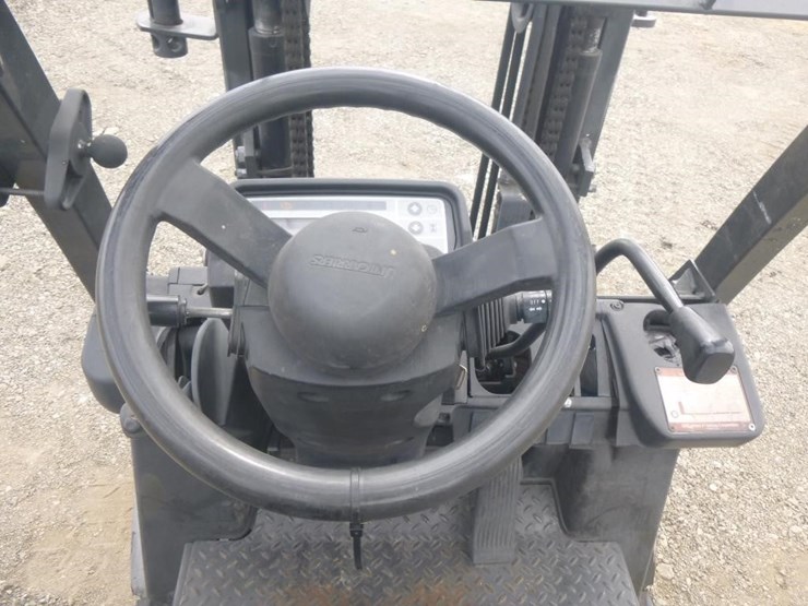 nissan-mcp1f2a20lv-forklift-image-6
