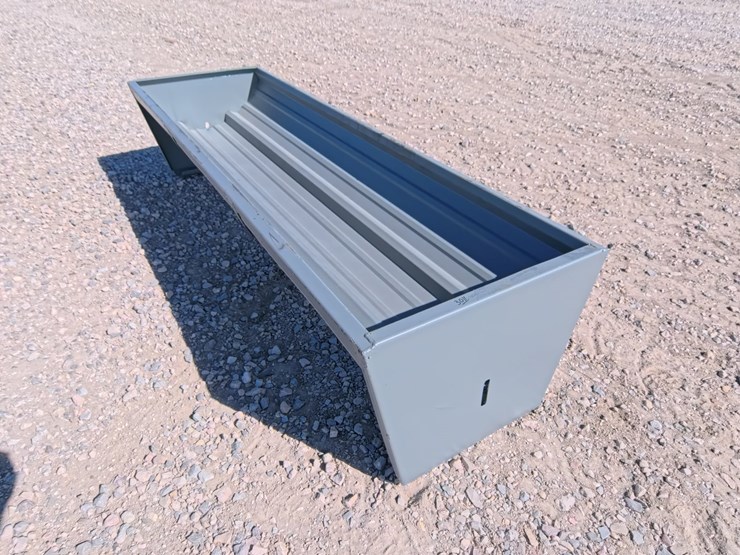 #3014-•-new-7.5ft-feed-bunk-image-4