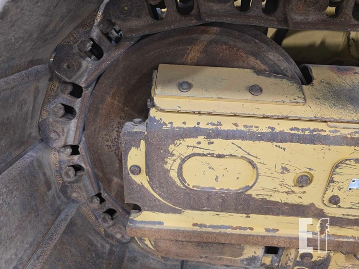 2021-caterpillar-d3-image-24