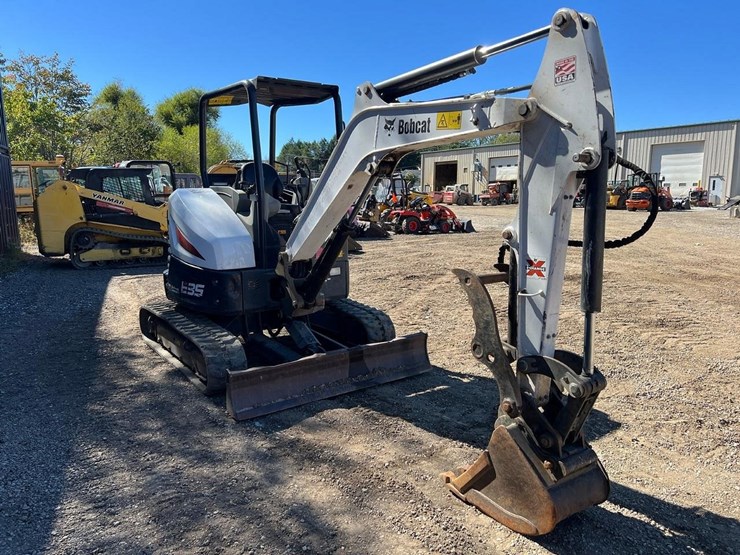 2020-bobcat-e35i-image-8
