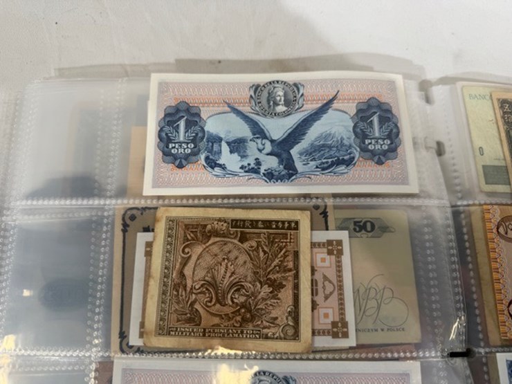 #40310-•-foreign-currency-bank-notes-image-130