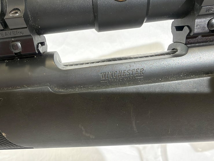 #31-•-winchester-model-70-rifle-image-13