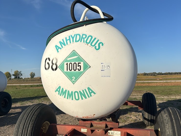 11-13-1450-gallon-nh3-tank,-16.5l---16.1-sl-tires-image-4