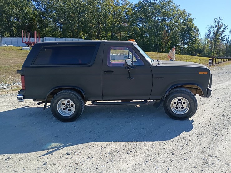 1980-ford-bronco-image-11