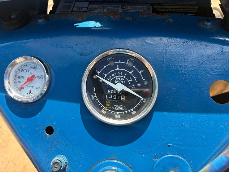 ford-3000-image-9