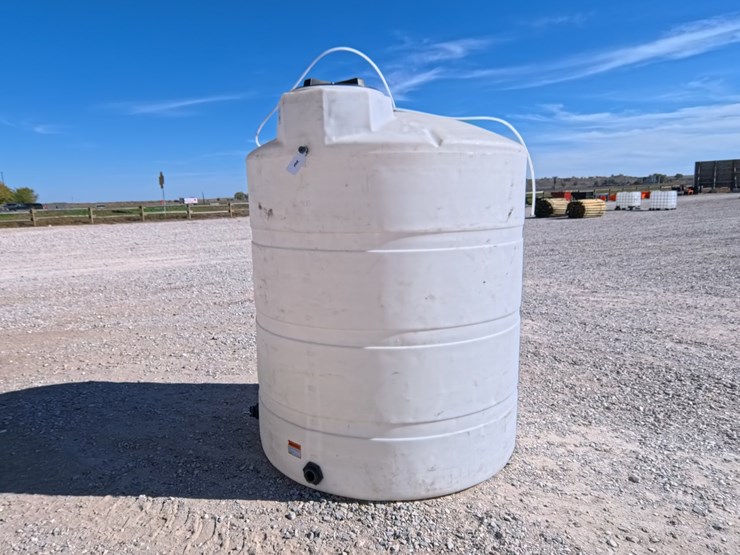 #2060-•-1000-gallon-food-grade-water-tote-image-1