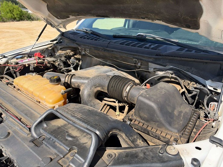 2015-ford-f150-xlt-image-7
