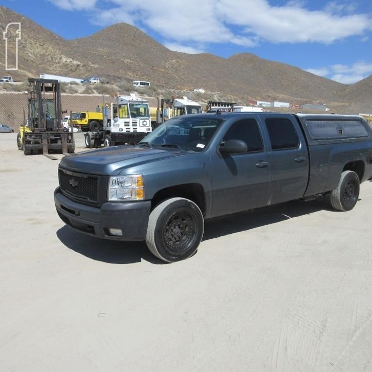 2008 CHEVROLET 3500