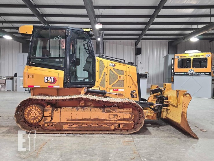 2021-caterpillar-d3-image-6